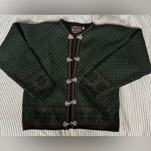Norsewear Dark Green with Black Pattern Wool Cardigan with Ornate Silver Clasps